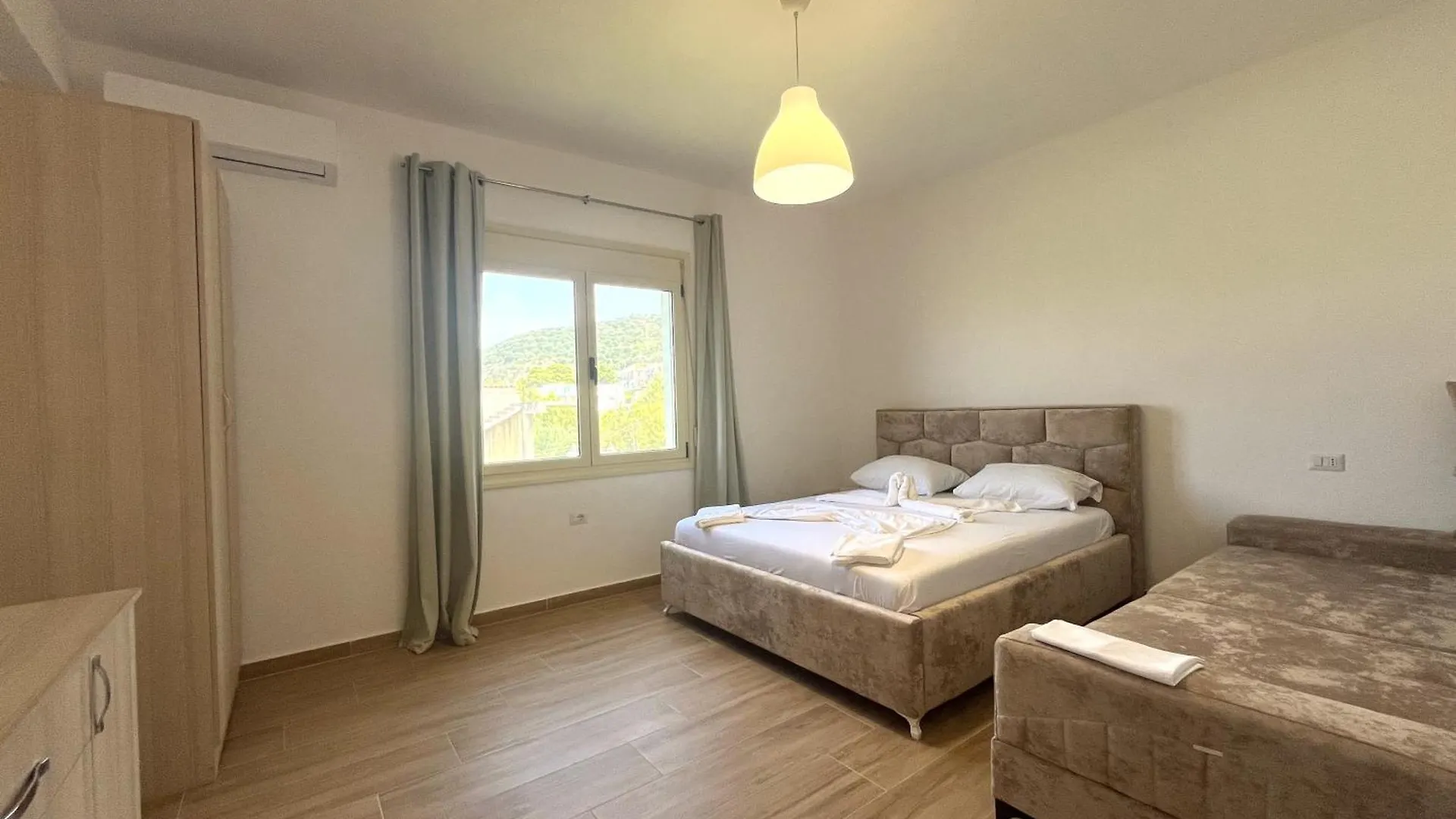 Vila 4 Stinet Vlore