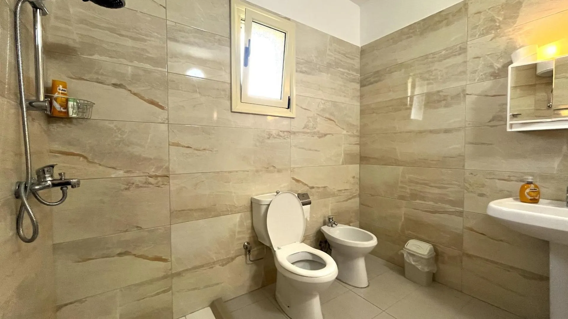 Vila 4 Stinet Vlore Albania