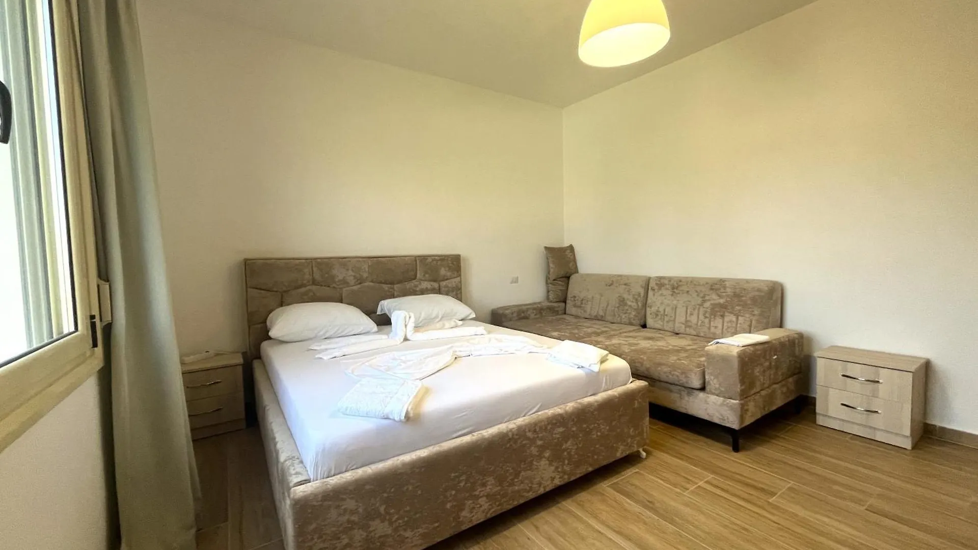 Vila 4 Stinet Vlore